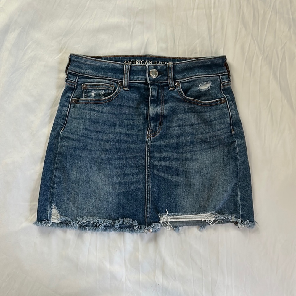 American Eagle distressed denim skirt